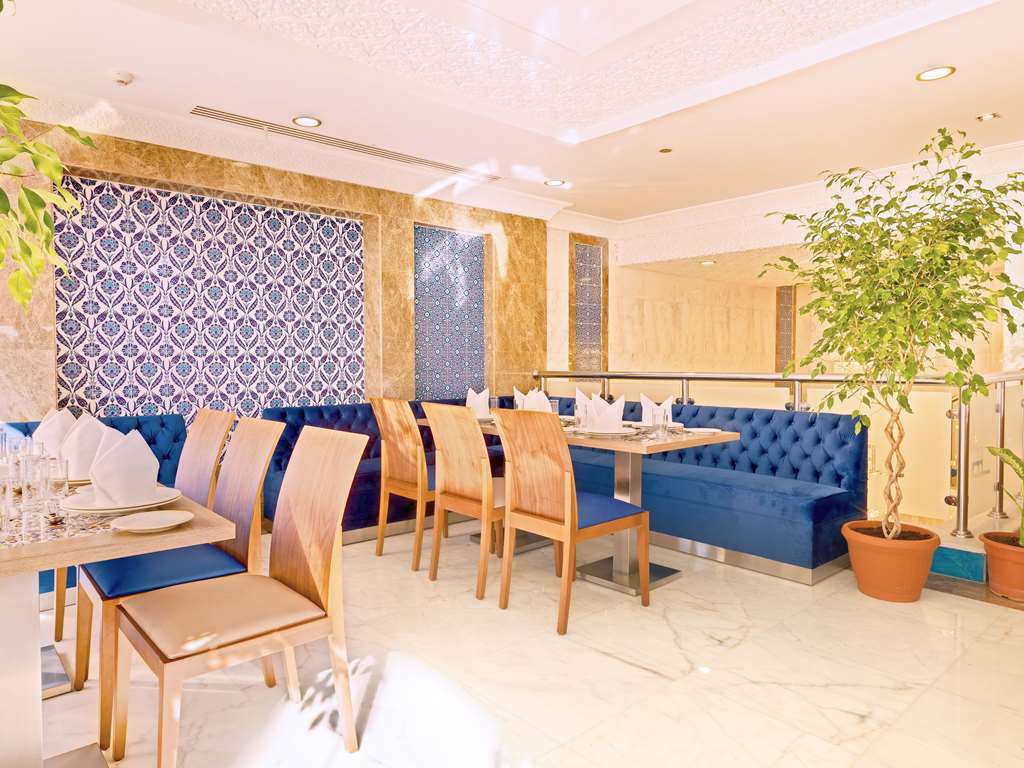 Tulip Inn Al Daar Rawafid Medina Restaurant photo